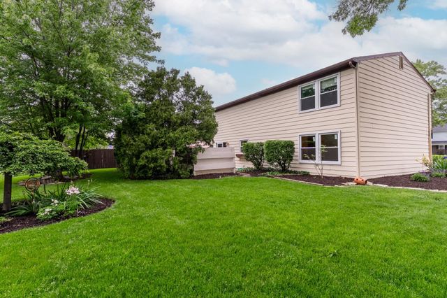 3325 Chelmsford Place, Fort Wayne, IN 46815