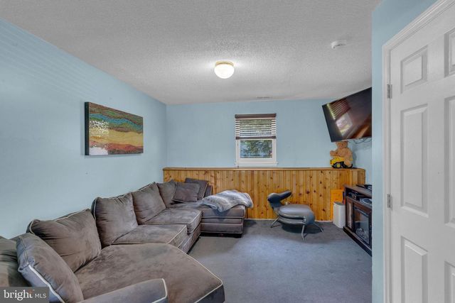 38 HAMILTON LAKES DR, Hamilton, NJ 08619