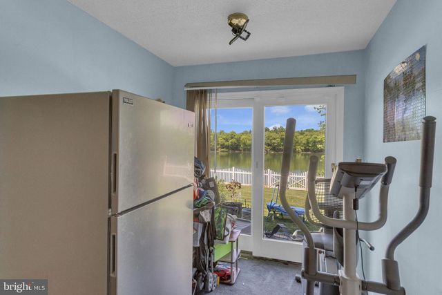 38 HAMILTON LAKES DR, Hamilton, NJ 08619