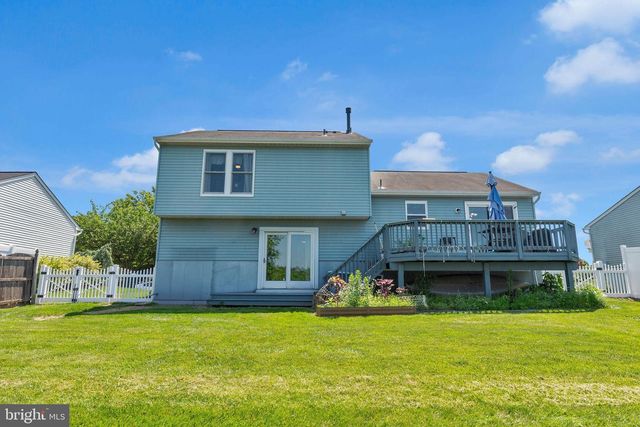 38 HAMILTON LAKES DR, Hamilton, NJ 08619