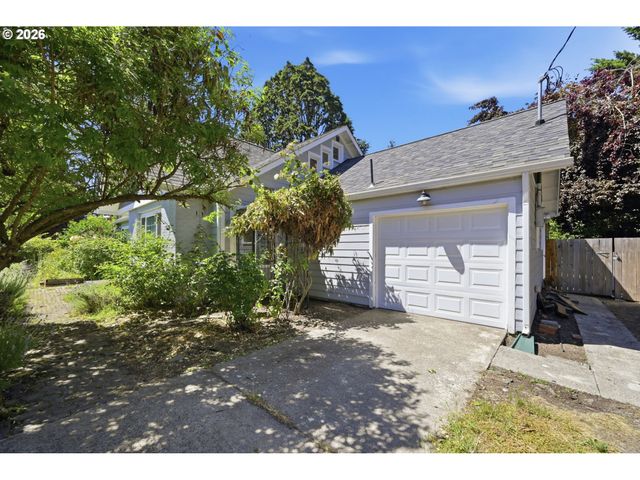 301 IRVING Rd, Eugene, OR 97404