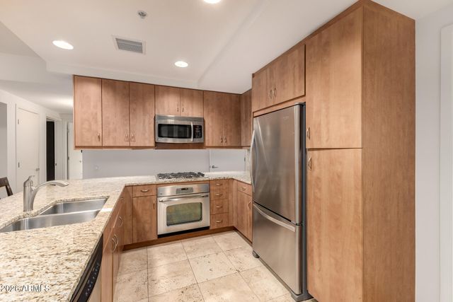 7151 E RANCHO VISTA Drive 1006, Scottsdale, AZ 85251