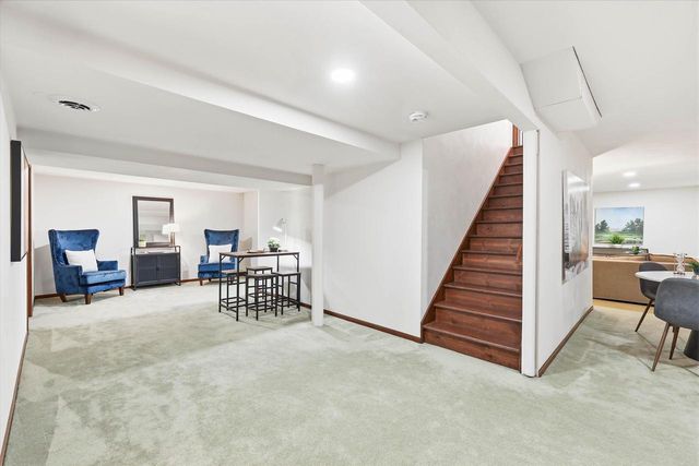 59 BRENTWOOD LANE, Appleton, WI 54915