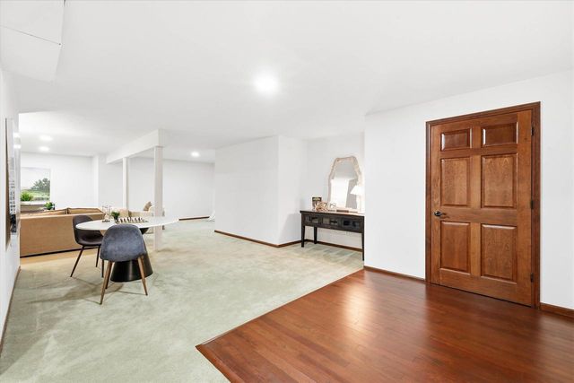 59 BRENTWOOD LANE, Appleton, WI 54915