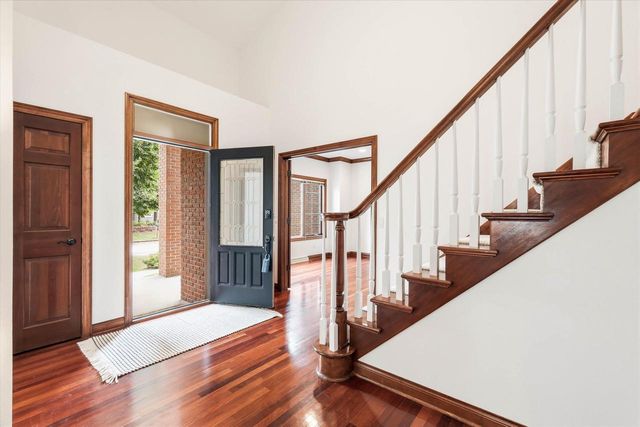 59 BRENTWOOD LANE, Appleton, WI 54915
