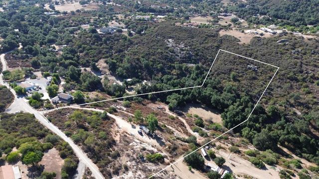18868 Paradise Mountain Road, Valley Center, CA 92082