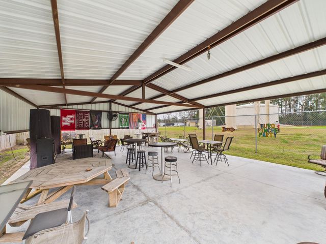 24249 Glory Avenue, Porter, TX 77365