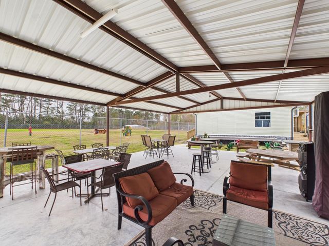 24249 Glory Avenue, Porter, TX 77365