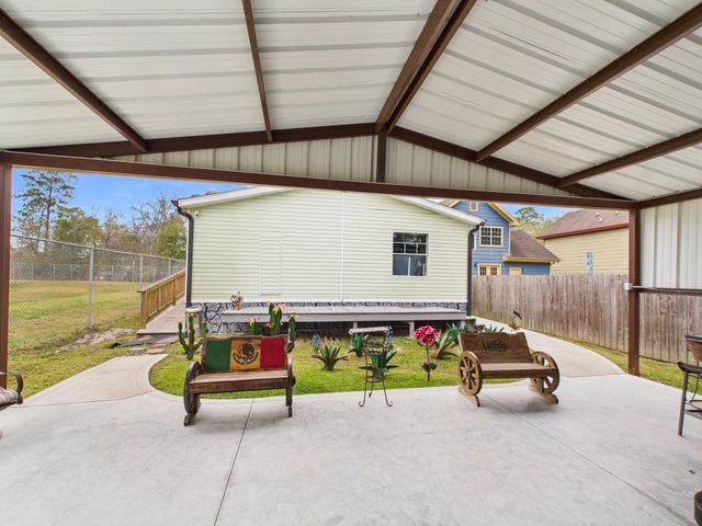 24249 Glory Avenue, Porter, TX 77365