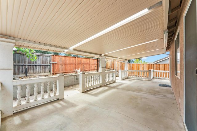 176 Glenwood Cir, Roseville, CA 95678