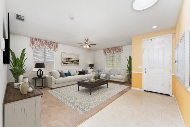 176 Glenwood Cir, Roseville, CA 95678