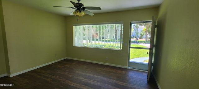 921 S Palmetto Avenue, Daytona Beach, FL 32114