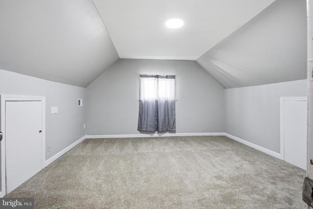 1011 MONTGOMERY RD, Wilmington, DE 19805