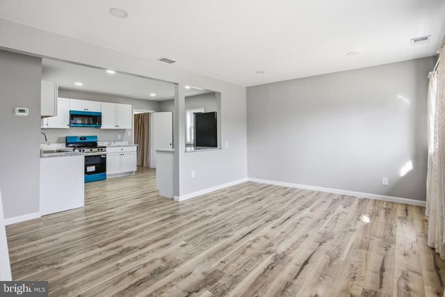 1011 MONTGOMERY RD, Wilmington, DE 19805