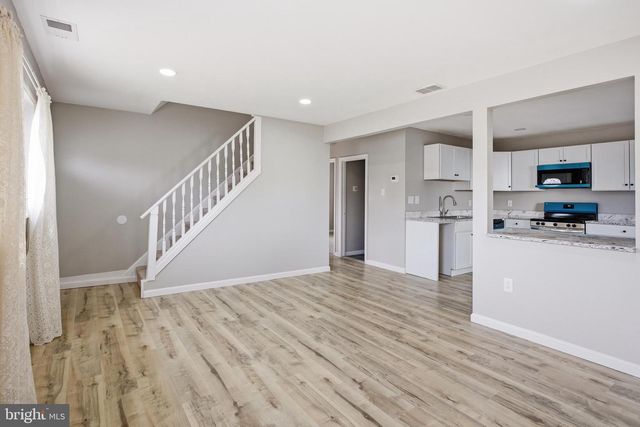 1011 MONTGOMERY RD, Wilmington, DE 19805