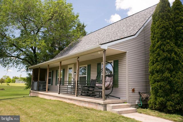 112 W UNION ST, Richlandtown, PA 18955