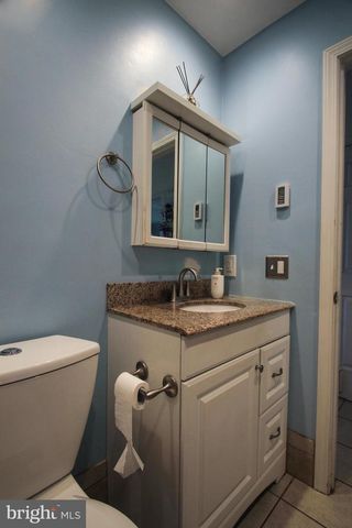 112 W UNION ST, Richlandtown, PA 18955