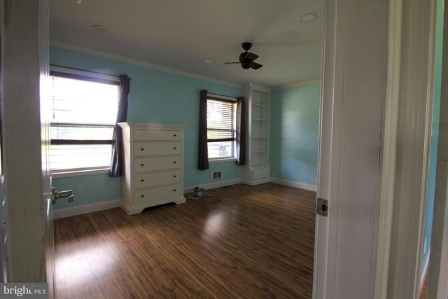112 W UNION ST, Richlandtown, PA 18955