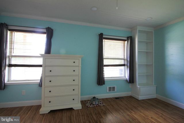 112 W UNION ST, Richlandtown, PA 18955