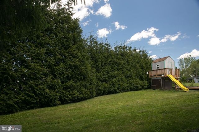 112 W UNION ST, Richlandtown, PA 18955