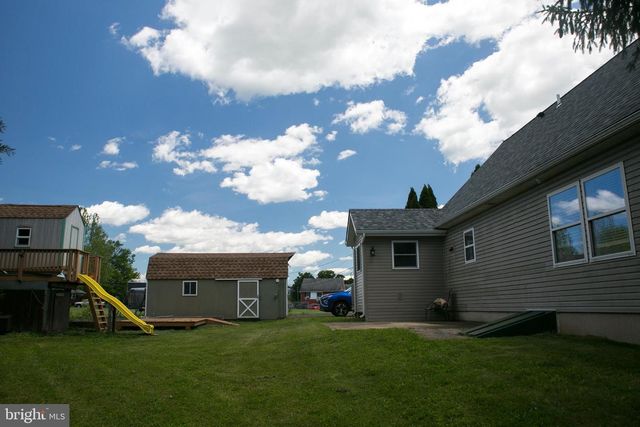 112 W UNION ST, Richlandtown, PA 18955