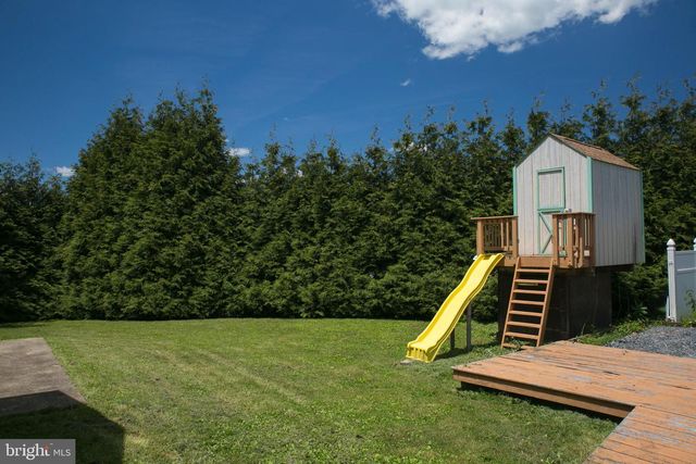 112 W UNION ST, Richlandtown, PA 18955