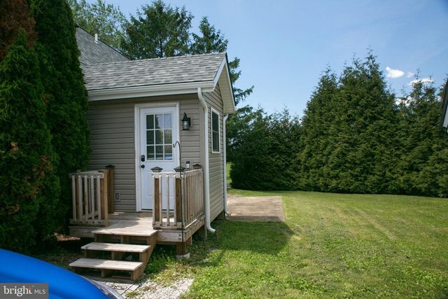 112 W UNION ST, Richlandtown, PA 18955
