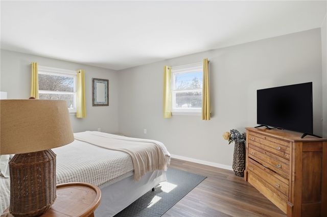 93 Parkmeadow Drive, Henrietta, NY 14534