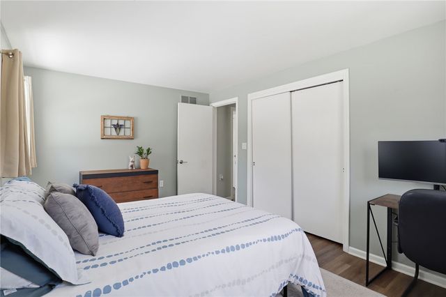 93 Parkmeadow Drive, Henrietta, NY 14534