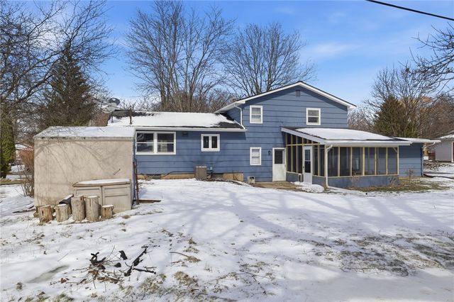 93 Parkmeadow Drive, Henrietta, NY 14534