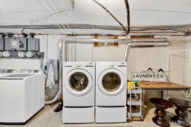 7919 Royal Arms Court 2, Crestwood, MO 63123