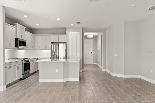 18137 FRANKLIN PARK COURT, Venice, FL 34293