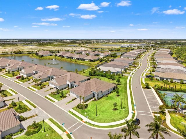 18137 FRANKLIN PARK COURT, Venice, FL 34293