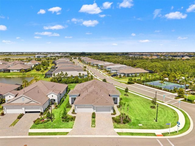 18137 FRANKLIN PARK COURT, Venice, FL 34293