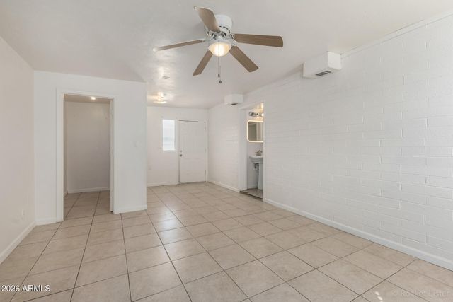 2940 W EL CAMINITO Drive, Phoenix, AZ 85051