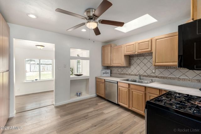 2940 W EL CAMINITO Drive, Phoenix, AZ 85051