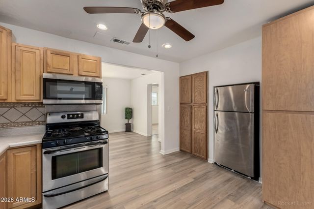 2940 W EL CAMINITO Drive, Phoenix, AZ 85051