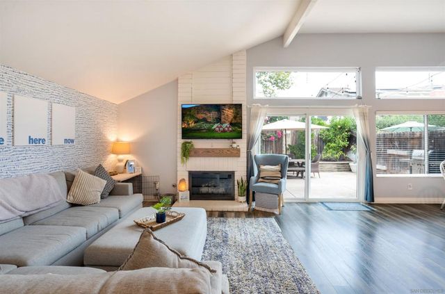 13286 Creek Park Ln, Poway, CA 92064