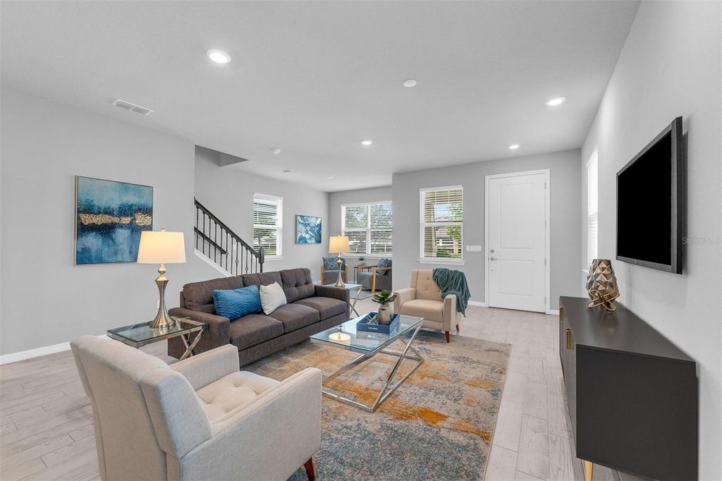 Image 2 of property listing at 2765 FRANKLIN ROAD, St Cloud, FL 34771