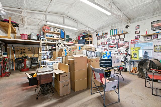 206 E North Street, Aubrey, TX 76227