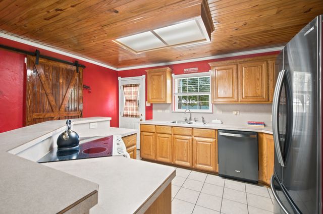206 E North Street, Aubrey, TX 76227