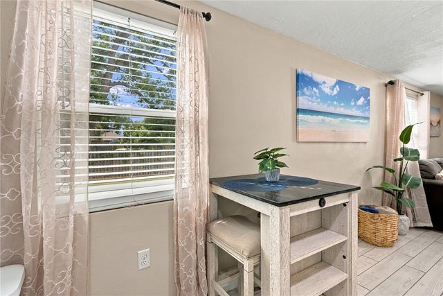 1004 67TH AVENUE W, Bradenton, FL 34207