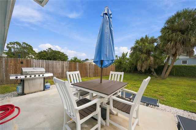 1004 67TH AVENUE W, Bradenton, FL 34207