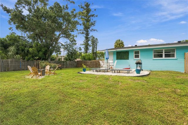 1004 67TH AVENUE W, Bradenton, FL 34207