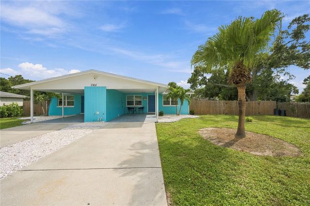 1004 67TH AVENUE W, Bradenton, FL 34207