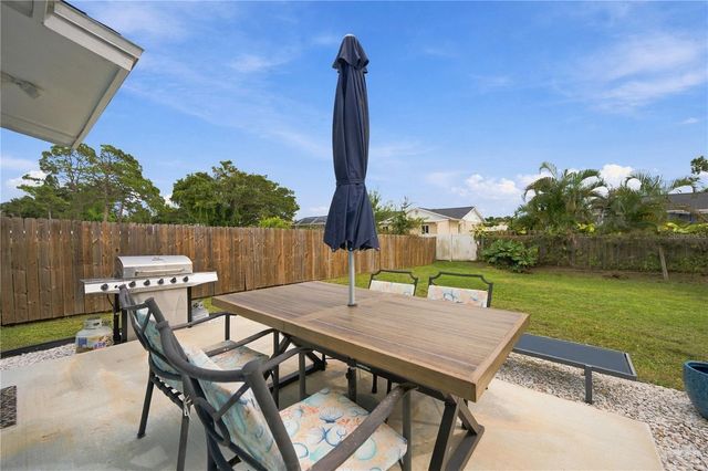 1004 67TH AVENUE W, Bradenton, FL 34207