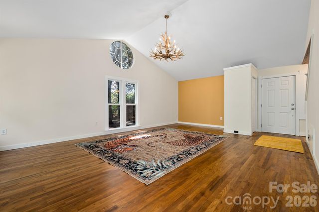 366 Cabin Hollow Drive, Marshall, NC 28753