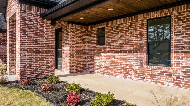 123 Harmony Village Drive, Haskell, AR 72015