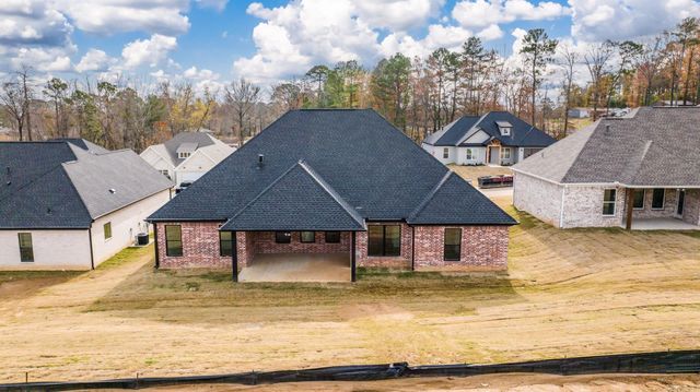 123 Harmony Village Drive, Haskell, AR 72015