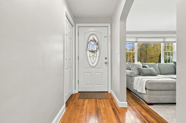 36 Pleasant Street, North Reading, MA 01864